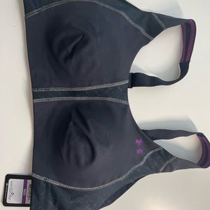 Under Armour Women’s  Sports Bra